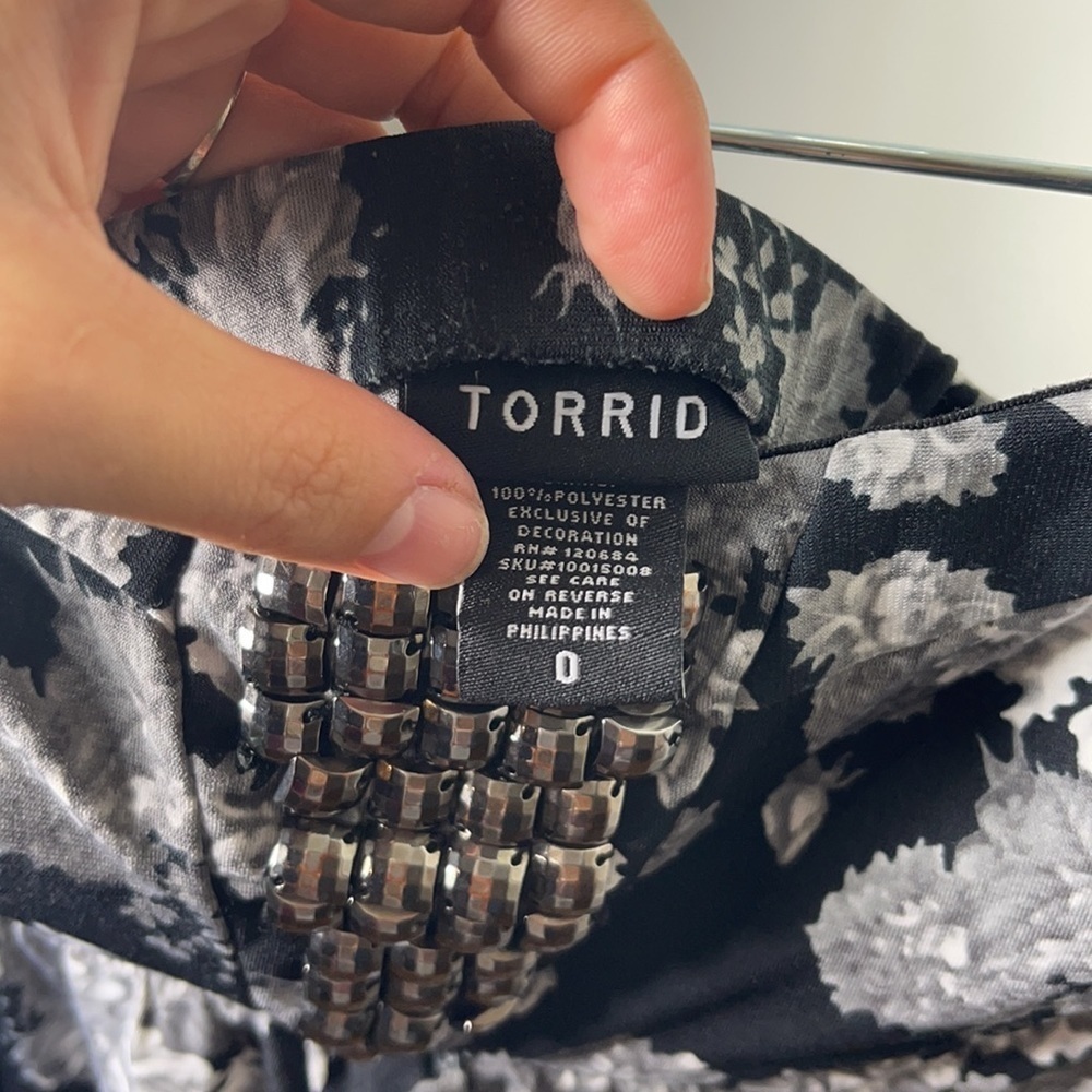 Torrid Strapless Embellished Top - Picture 3 of 6